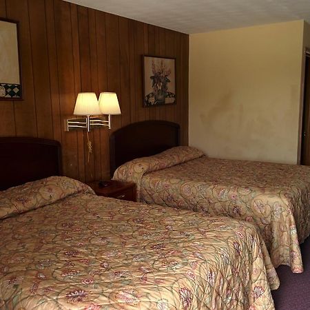 Budget Host Stone'S Motel Dale Exteriör bild